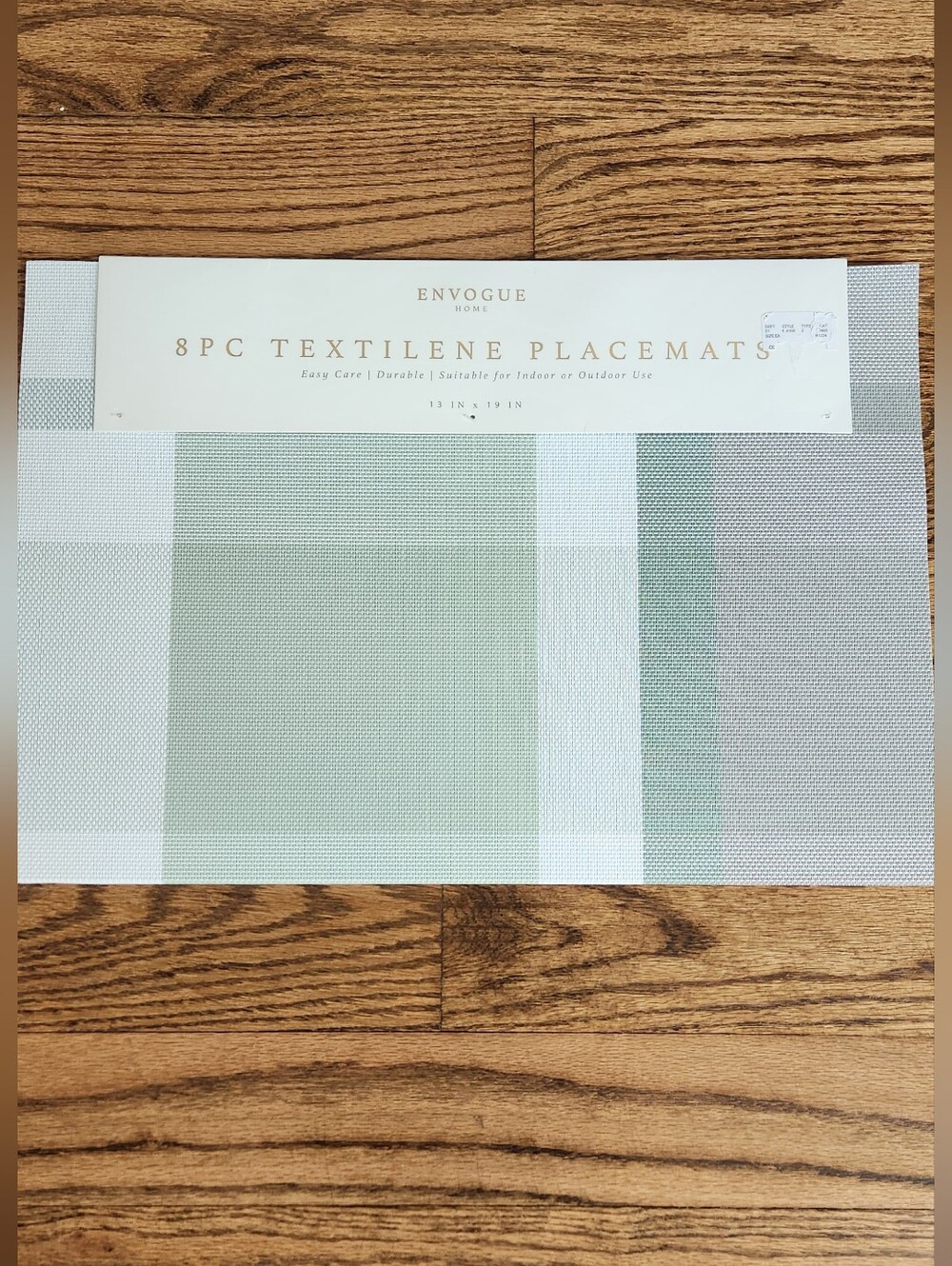 8 PC Placemats- Envogue Home Green and White Striped Textile Placemat Set